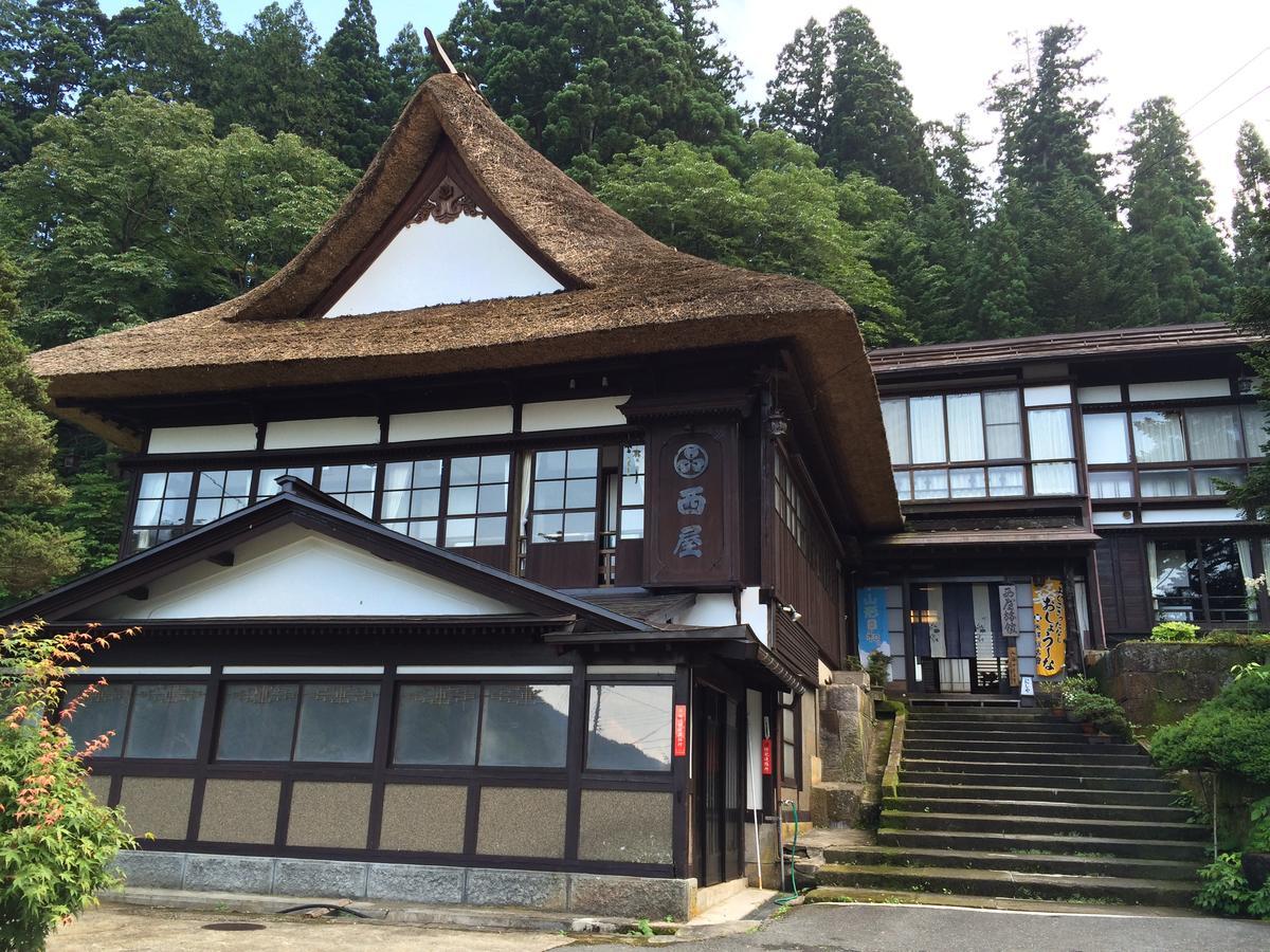 Nishiya Hotel Yonezawa Esterno foto