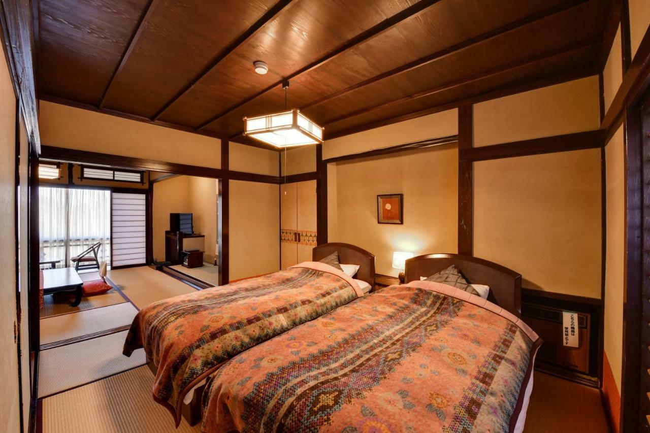 Nishiya Hotel Yonezawa Esterno foto