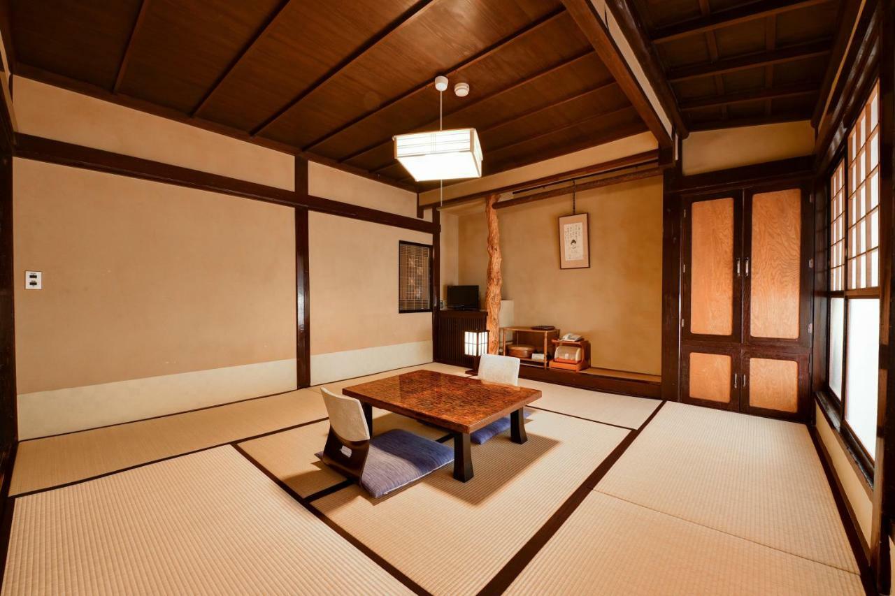 Nishiya Hotel Yonezawa Esterno foto