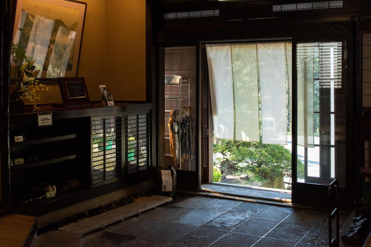 Nishiya Hotel Yonezawa Esterno foto