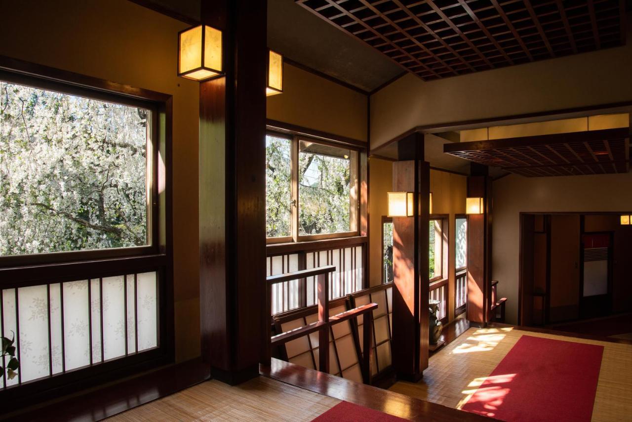 Nishiya Hotel Yonezawa Esterno foto