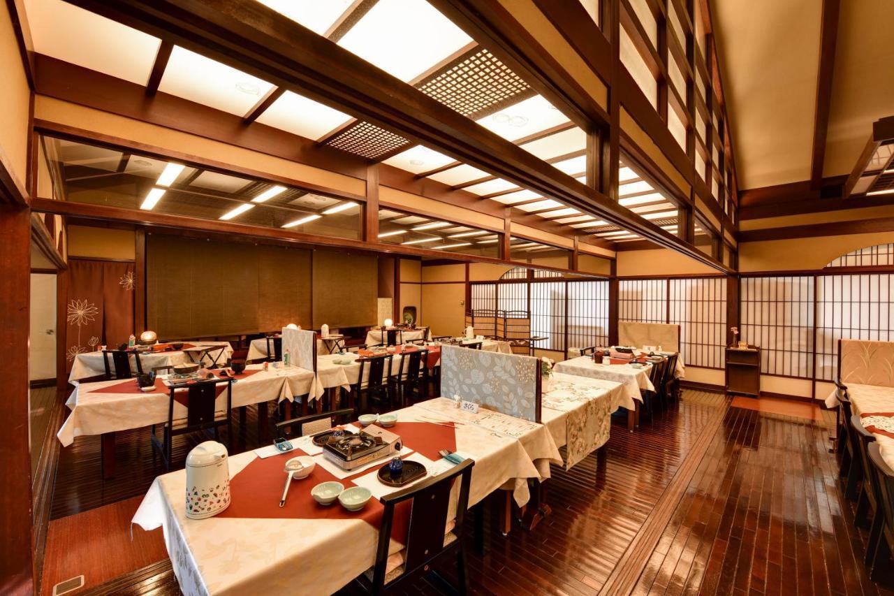 Nishiya Hotel Yonezawa Esterno foto