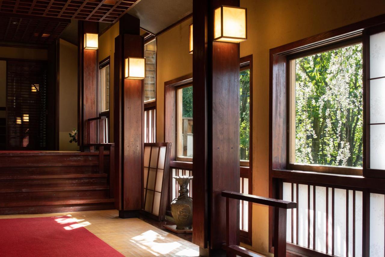Nishiya Hotel Yonezawa Esterno foto