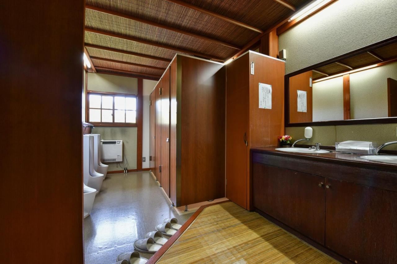 Nishiya Hotel Yonezawa Esterno foto